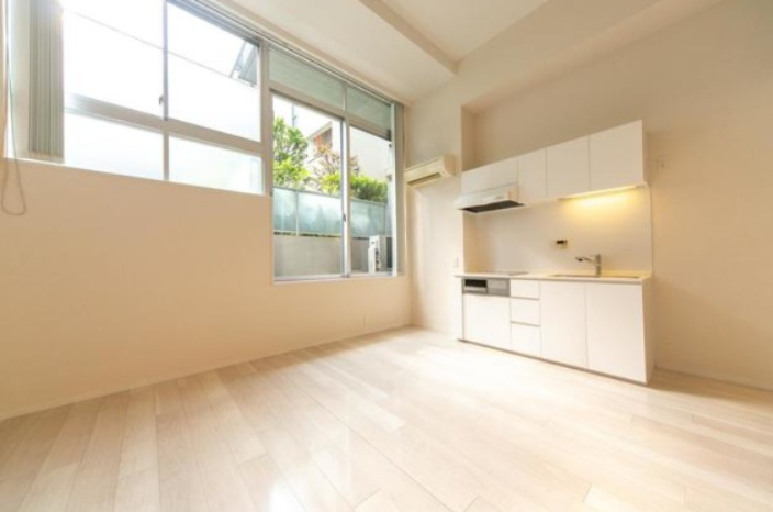 居室・リビング　※同タイプ別部屋です。