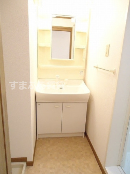 洗面設備　同仕様