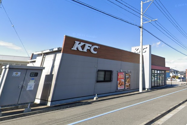 飲食店　ケンタッキーフライドチキン 日向店（飲食店）まで702m