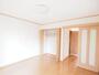 居室・リビング　参考写真　同物件他のお部屋の写真です