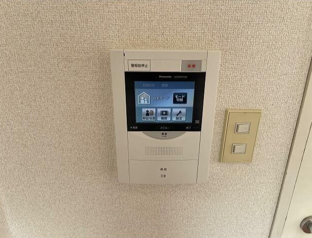 セキュリティ　モニタ付インターホン