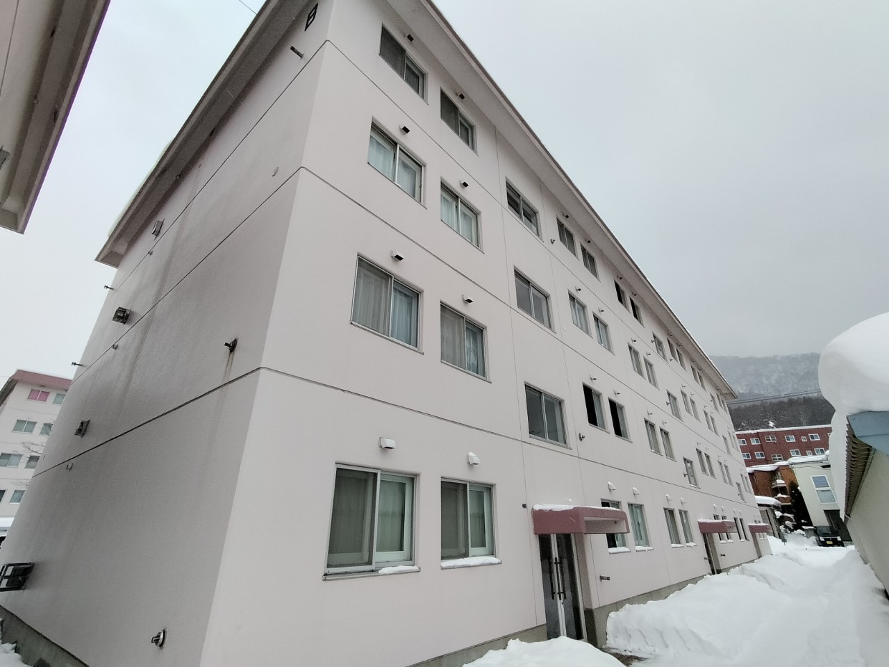 北海道札幌市中央区南二十六条西１２（マンション）の賃貸物件の外観