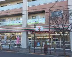 コンビニ　セブンイレブン板橋赤塚中央通り店（コンビニ）まで200m