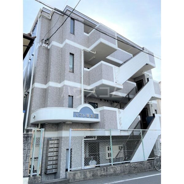 静岡市駿河区国吉田のマンションの建物外観