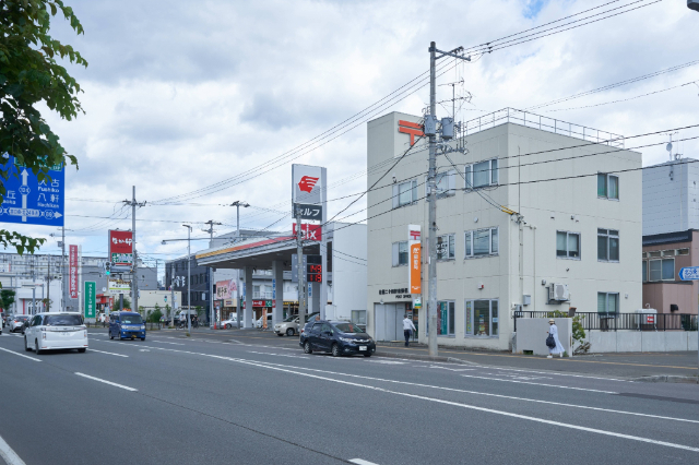 【札幌市西区二十四軒二条のマンションの郵便局】