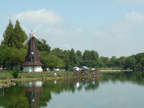 【ヴェージュ　ソレイユの公園】