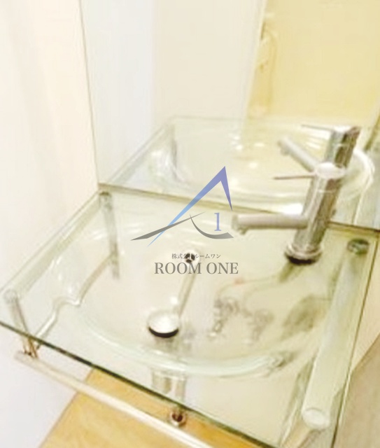 洗面設備　洗面台です。