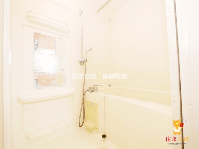 バス・シャワールーム　「見た目じゃなく、心に“しっくりくる”を大切に。」