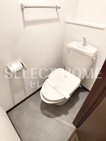 トイレ　シンプルで使いやすいトイレです 同型タイプ