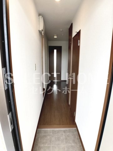 玄関　毎日通る玄関はこちらです 同型タイプ