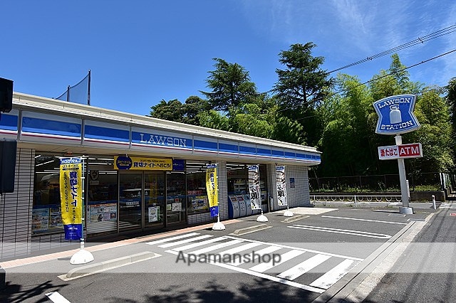 コンビニ　ローソン（コンビニ）まで542m