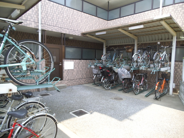 その他　駐輪場はこちらです☆★