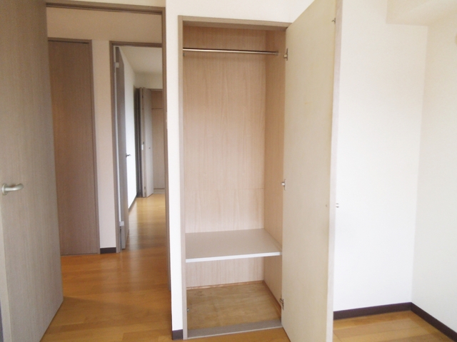 収納　各居室収納付きですよ