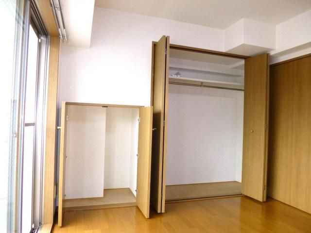 収納　★充実の収納スペース★