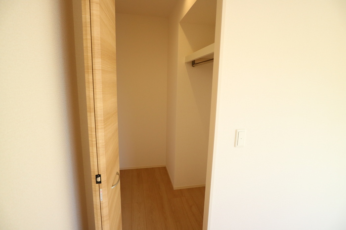 収納　ウォークインクローゼット