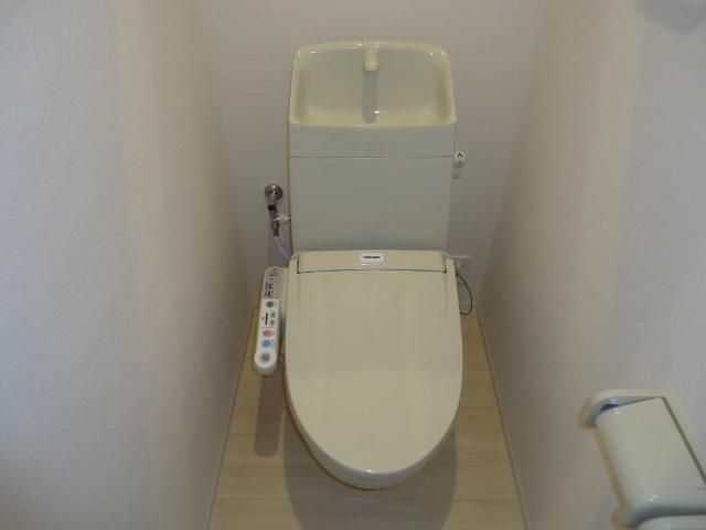 トイレ　シャワー付トイレ