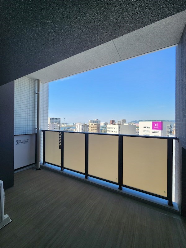 バルコニー　※別号室の参考写真になります。