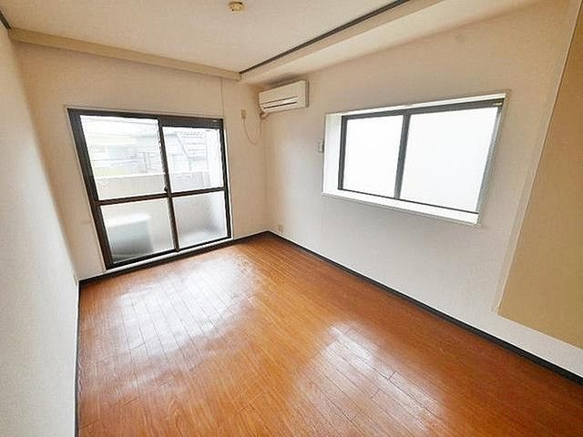 居室・リビング　★お部屋探しはタウンハウジング稲田堤店まで★