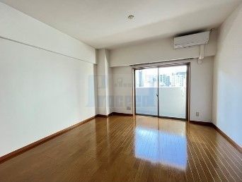 居室・リビング　※同タイプ・別部屋写真