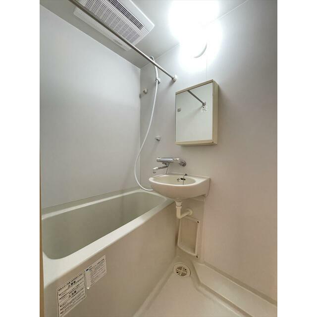 バス・シャワールーム　同タイプ参考写真