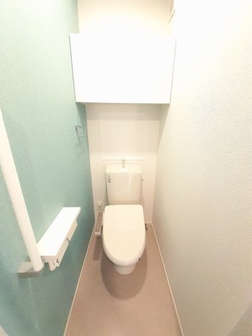 トイレ　トイレもきれいです