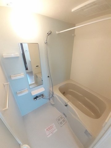 バス・シャワールーム　お風呂です