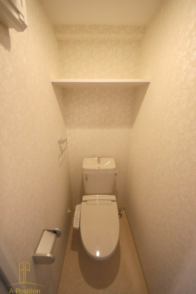 トイレ　Luxe大阪城南