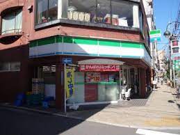 コンビニ　ファミリーマート東日暮里六丁目店（コンビニ）まで316m