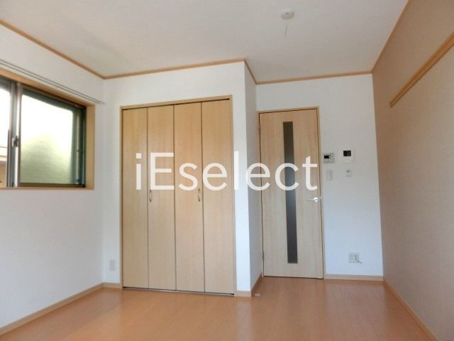 その他部屋・スペース　ベランダ側からのお部屋です。