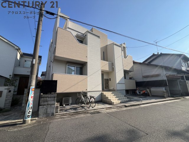 建物外観　オートロック付きで安心のセキュリティ♪
