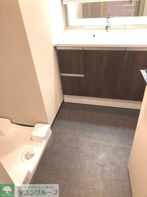 洗面設備　※写真は同タイプ住戸です。
