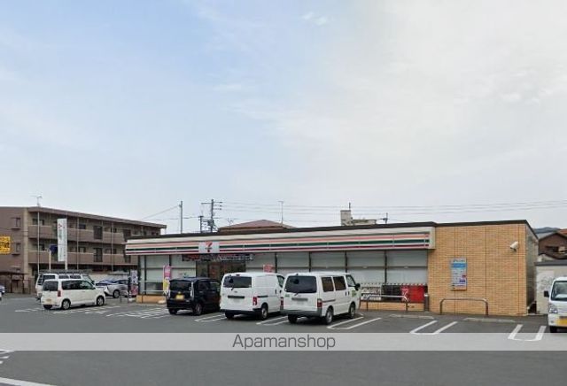 コンビニ　セブンイレブン（コンビニ）まで3250m