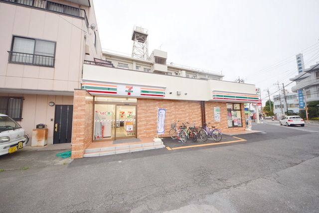 コンビニ　セブンイレブンさいたま大和田2丁目店（コンビニ）まで590m
