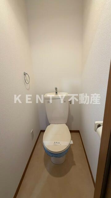トイレ　落ち着いたトイレです
