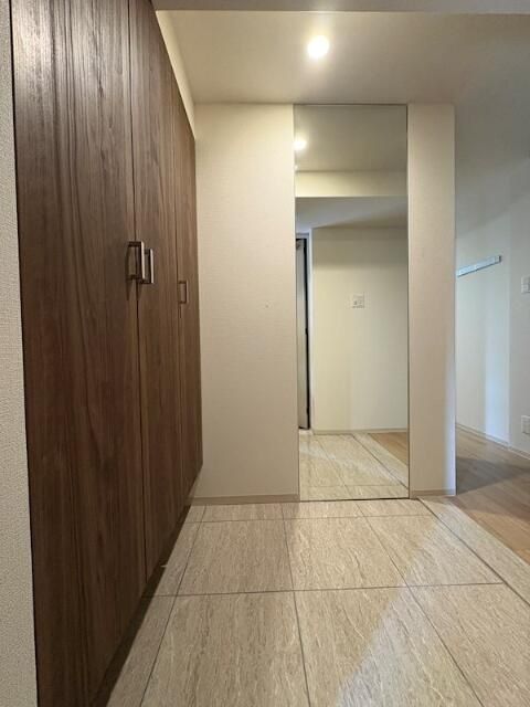 セイワパレス本町東の玄関写真