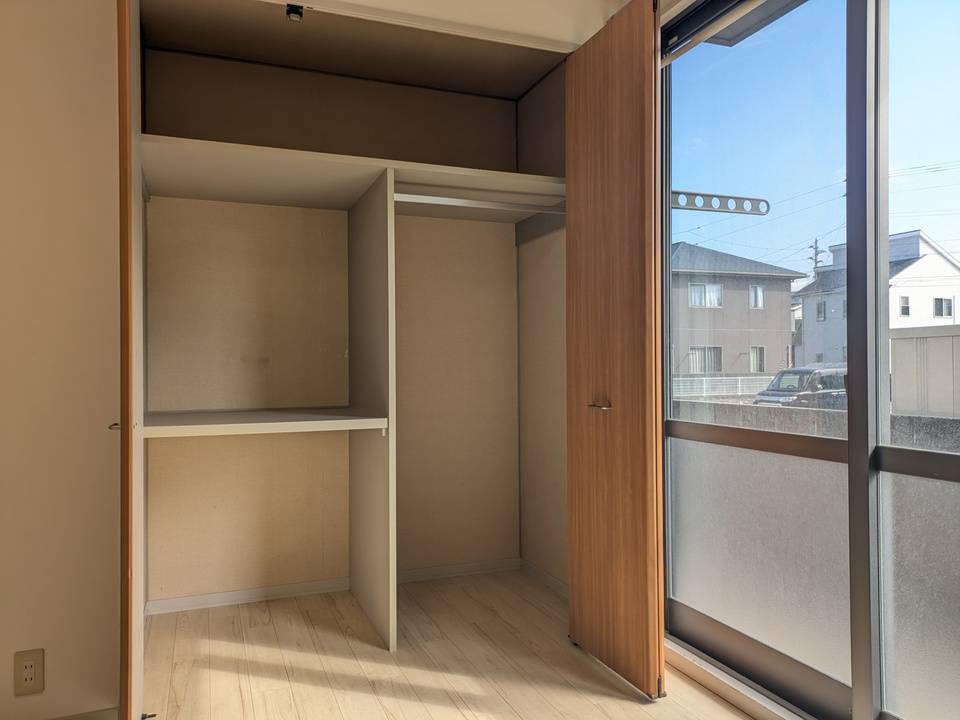 収納　クローゼット