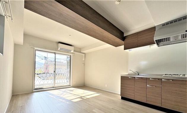 FINE SMART錦町の居間写真