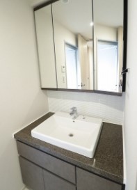 グランカーサ上野池之端の内装写真