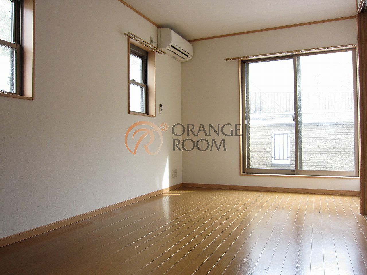 居室・リビング　同建物参考写真