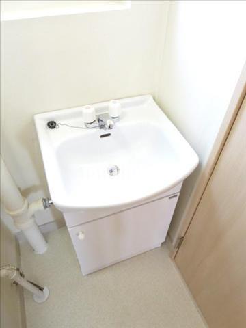 洗面設備　洗面台もございます