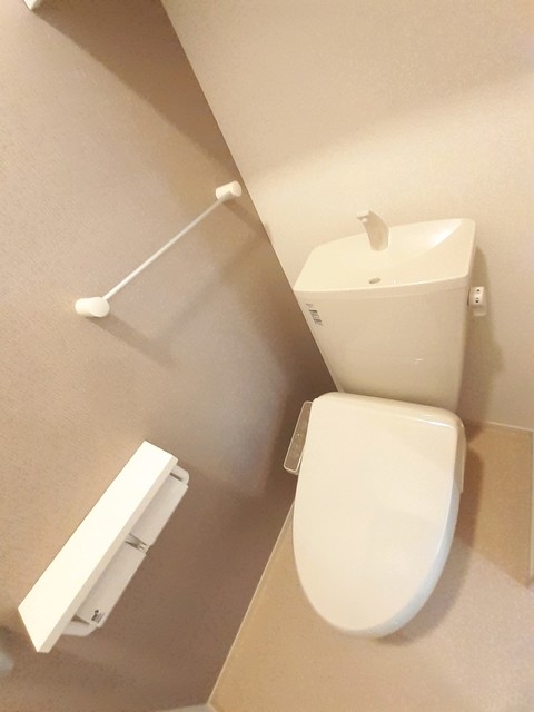 【[家電付き] レジデンス鳥生10のトイレ】