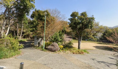 【ペディハウス鈴蘭台東町2丁目戸建ての公園】