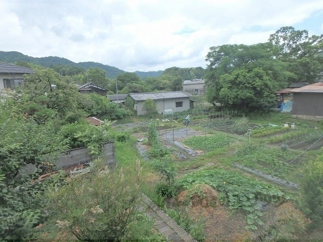 【宇治市莵道のアパートの眺望】