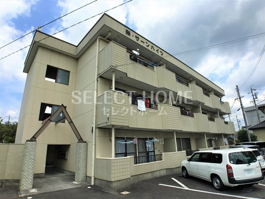 建物外観　落ち着いた雰囲気の外観です