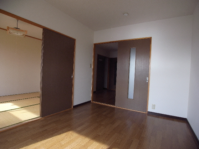 居室・リビング　※同型参照