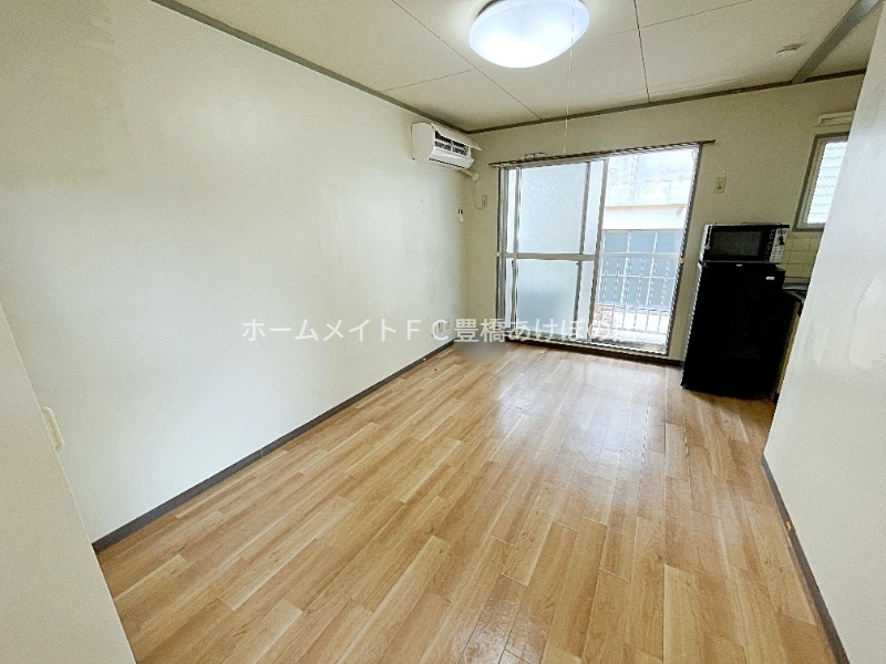 居室・リビング　同型別部屋写真