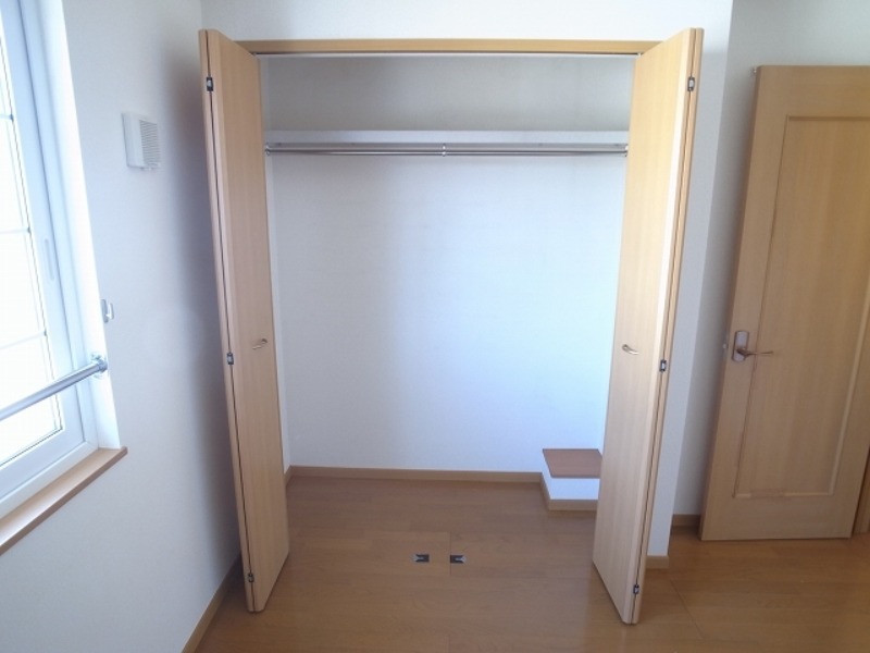 収納　図面と現状に相違がある場合には現状を優先