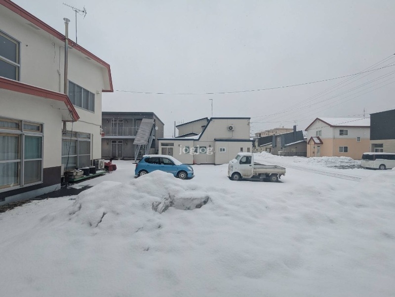 その他　洗濯機置き場上部収納