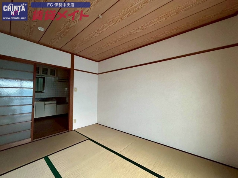 居室・リビング　反転タイプ参考写真