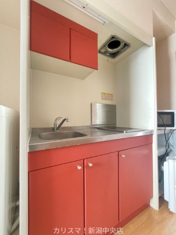 キッチン　※別部屋参考写真